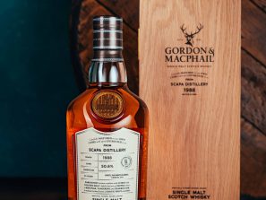 Scapa 1988 32 Year Old Connoisseurs Choice 50.6%